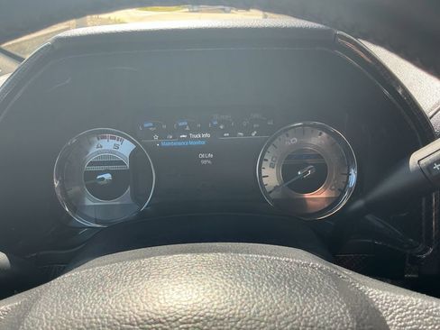 Used 2021 Ford F250 Lariat w/ Lariat Ultimate Package AWD/4WD image 15