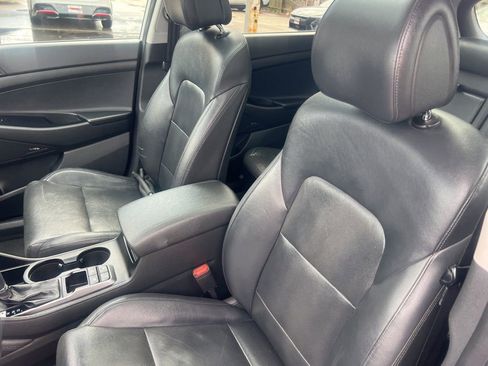 Used 2017 Hyundai Tucson Limited w/ Limited Ultimate Package 03 image 5