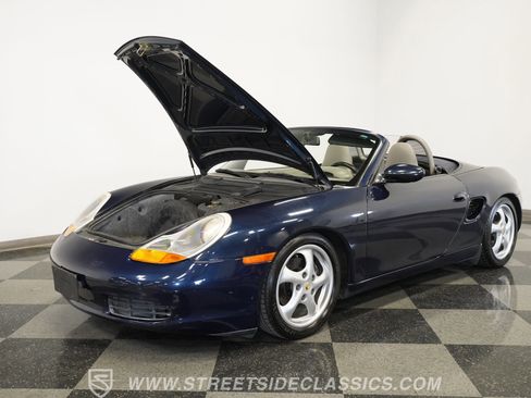 Used 1999 Porsche Boxster image 32
