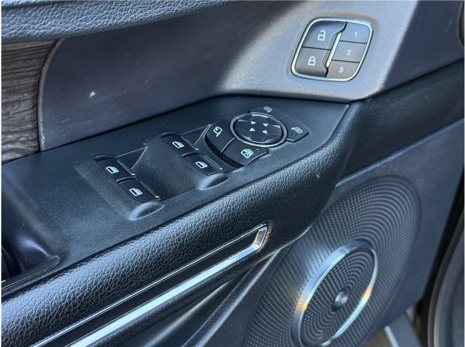 Used 2019 Ford Expedition Max Limited RWD image 32
