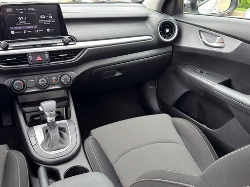 Certified 2023 Kia Forte LXS FWD image 21