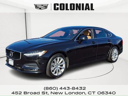 Used 2017 Volvo S90 T6 Momentum w/ Vision Package