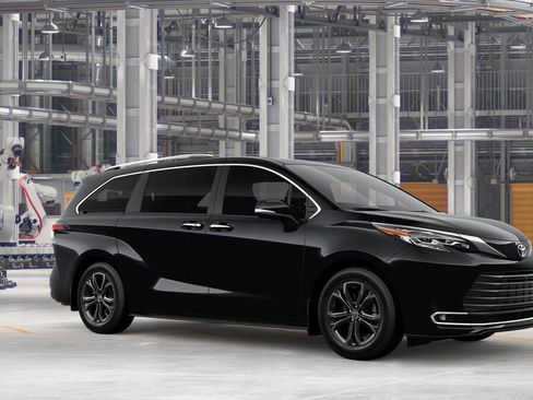 New 2026 Toyota Sienna Platinum AWD/4WD image 14