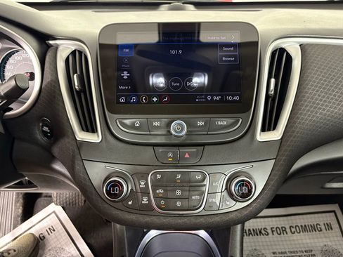 Used 2022 Chevrolet Malibu LT image 20