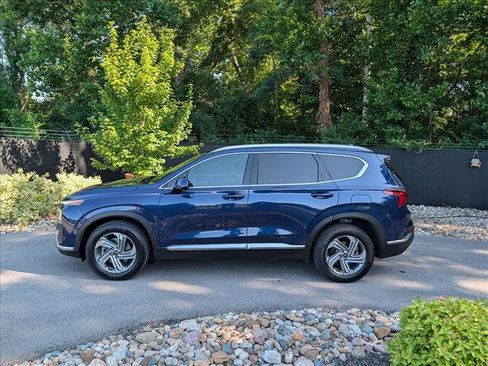 Used 2022 Hyundai Santa Fe SEL FWD image 2