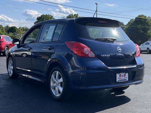 Used 2012 Nissan Versa Hatchback w/ SL Navigation Pkg FWD image 3