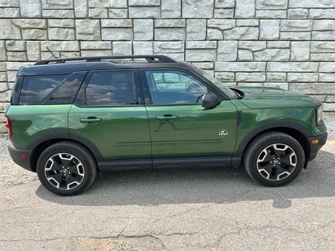Used 2023 Ford Bronco Sport Outer Banks w/ Tech Package AWD/4WD image 6