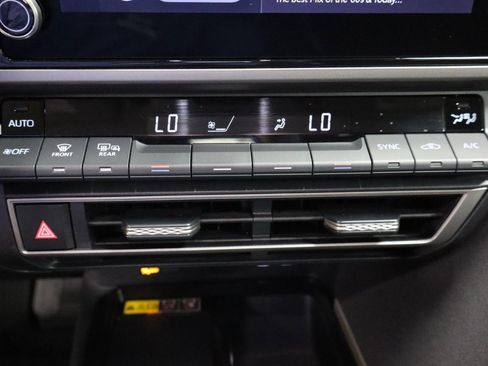 Used 2025 Toyota Camry LE image 16