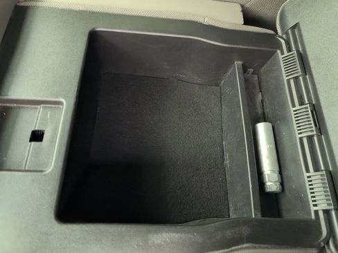 Certified 2019 Ford F150 XLT image 45