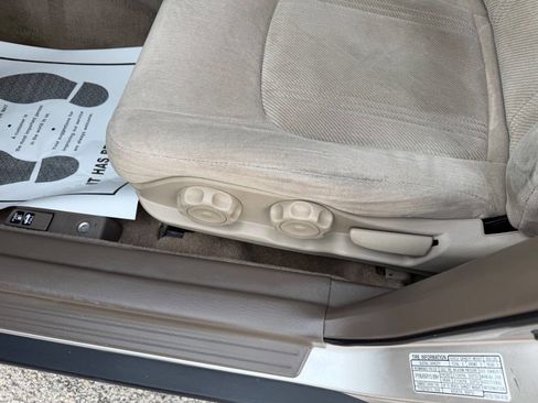 Used 1999 Honda Accord LX image 10