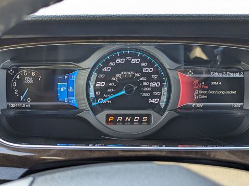 Used 2014 Ford Taurus Limited image 13