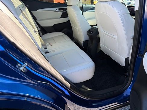 Certified 2024 Buick Envision Avenir image 15