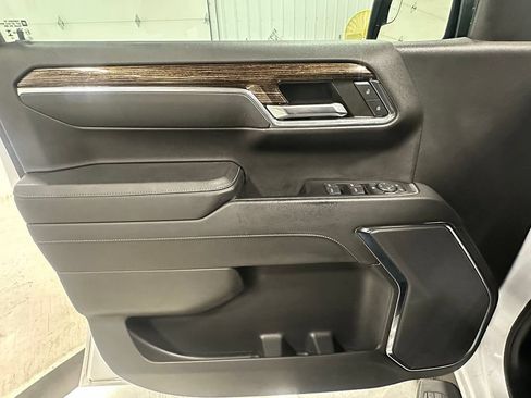 Used 2023 GMC Sierra 1500 Elevation AWD/4WD image 23