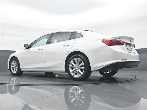 Used 2025 Chevrolet Malibu LT FWD image 28