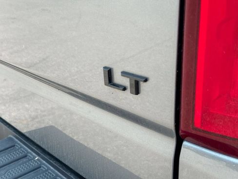 Used 2021 Chevrolet Silverado 1500 LT Trail Boss w/ Convenience Package II AWD/4WD image 17