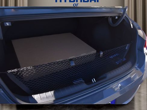 New 2026 Hyundai Elantra SE image 13