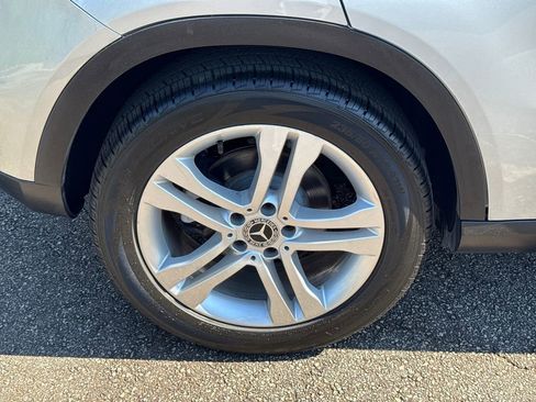Used 2018 Mercedes-Benz GLA 250 image 17