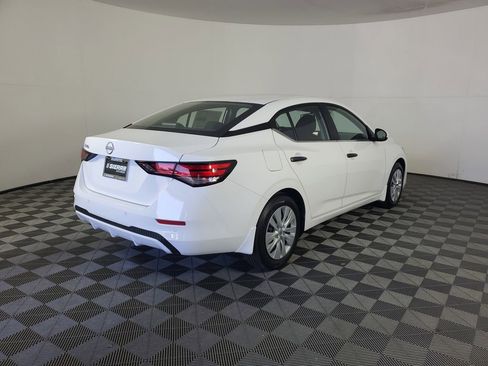 New 2025 Nissan Sentra S image 4