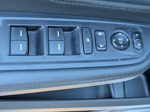 Used 2023 Honda Odyssey Touring image 14