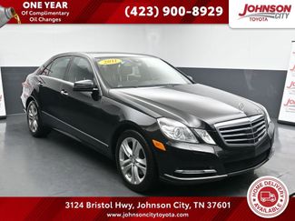 Used 2011 Mercedes-Benz E 350 4MATIC Sedan video 1