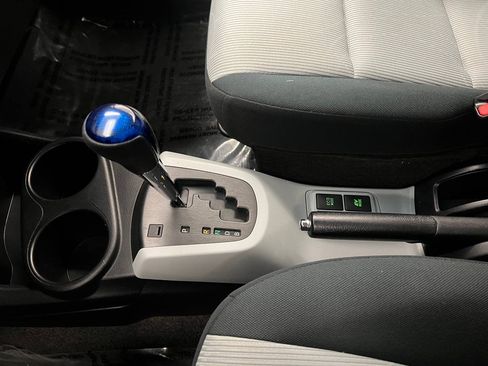 Used 2013 Toyota Prius C Three image 19