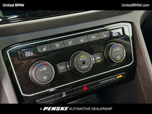 Used 2023 Volkswagen Atlas SEL R-Line image 11