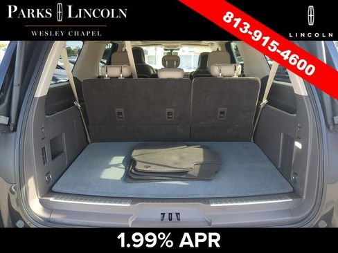 Certified 2022 Lincoln Navigator L Reserve RWD image 8