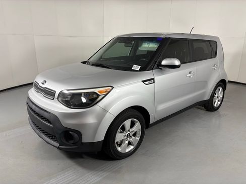 Used 2019 Kia Soul FWD image 4