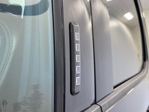 Certified 2022 Ford F250 Lariat w/ Lariat Ultimate Package image 14