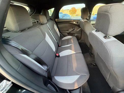 Used 2015 Ford Focus ST image 36