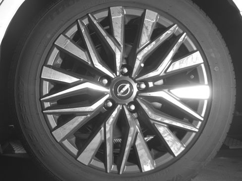 Used 2025 Nissan Altima 2.5 SV image 14