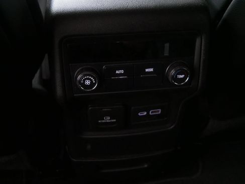 Used 2020 GMC Acadia SLT w/ Driver Alert Package II AWD/4WD image 20