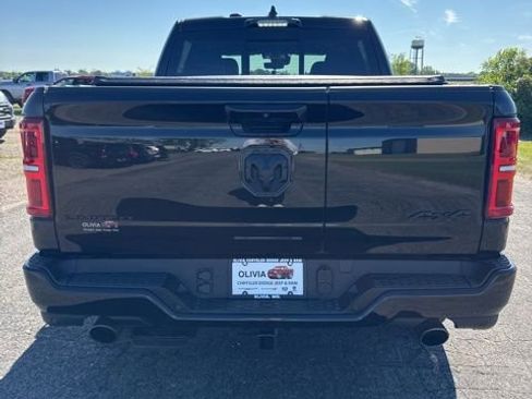 Used 2025 RAM 1500 Limited AWD/4WD image 2