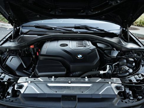 Used 2023 BMW 330i Sedan w/ Driving Assistance Package image 30