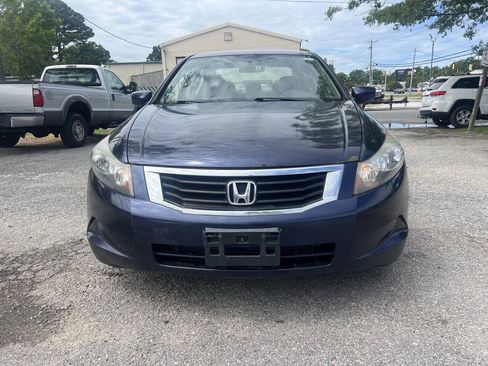 Used 2010 Honda Accord LX image 3