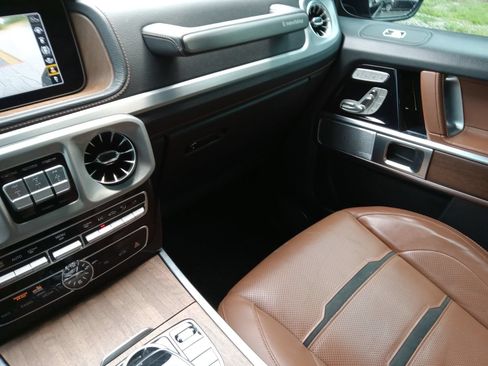 Used 2021 Mercedes-Benz G 63 AMG 4MATIC image 19