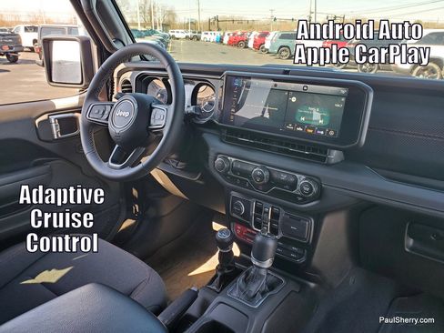 Used 2025 Jeep Wrangler Unlimited Rubicon w/ XTREMEE 35" Tire Package image 2