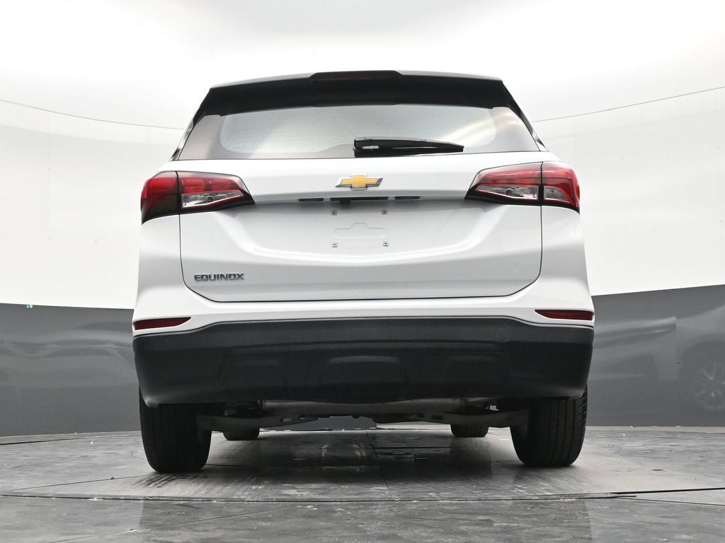 Used 2022 Chevrolet Equinox LS FWD image 23
