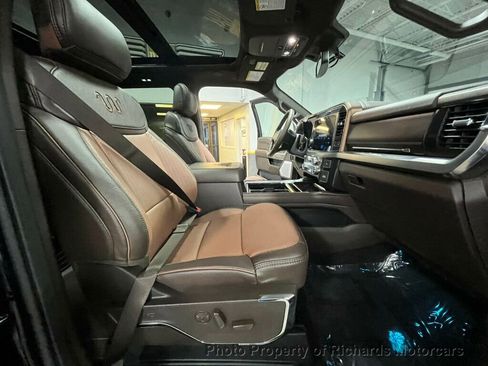 Used 2026 Ford F450 King Ranch w/ FX4 Off-Road Package image 29