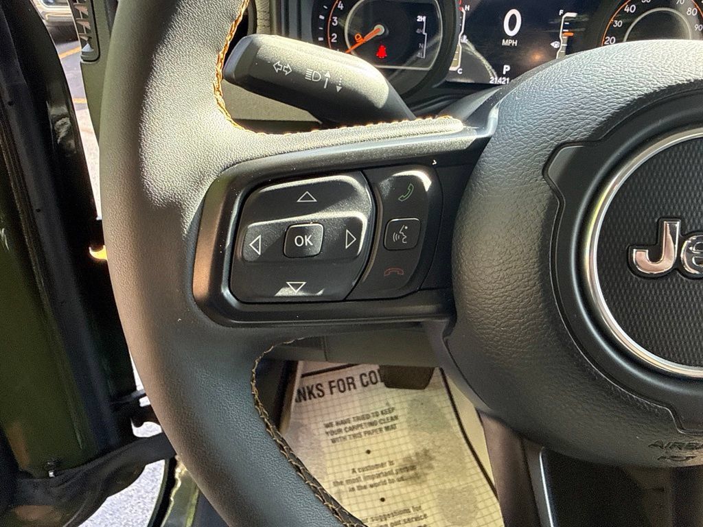 Used 2024 Jeep Gladiator Sport AWD/4WD image 25
