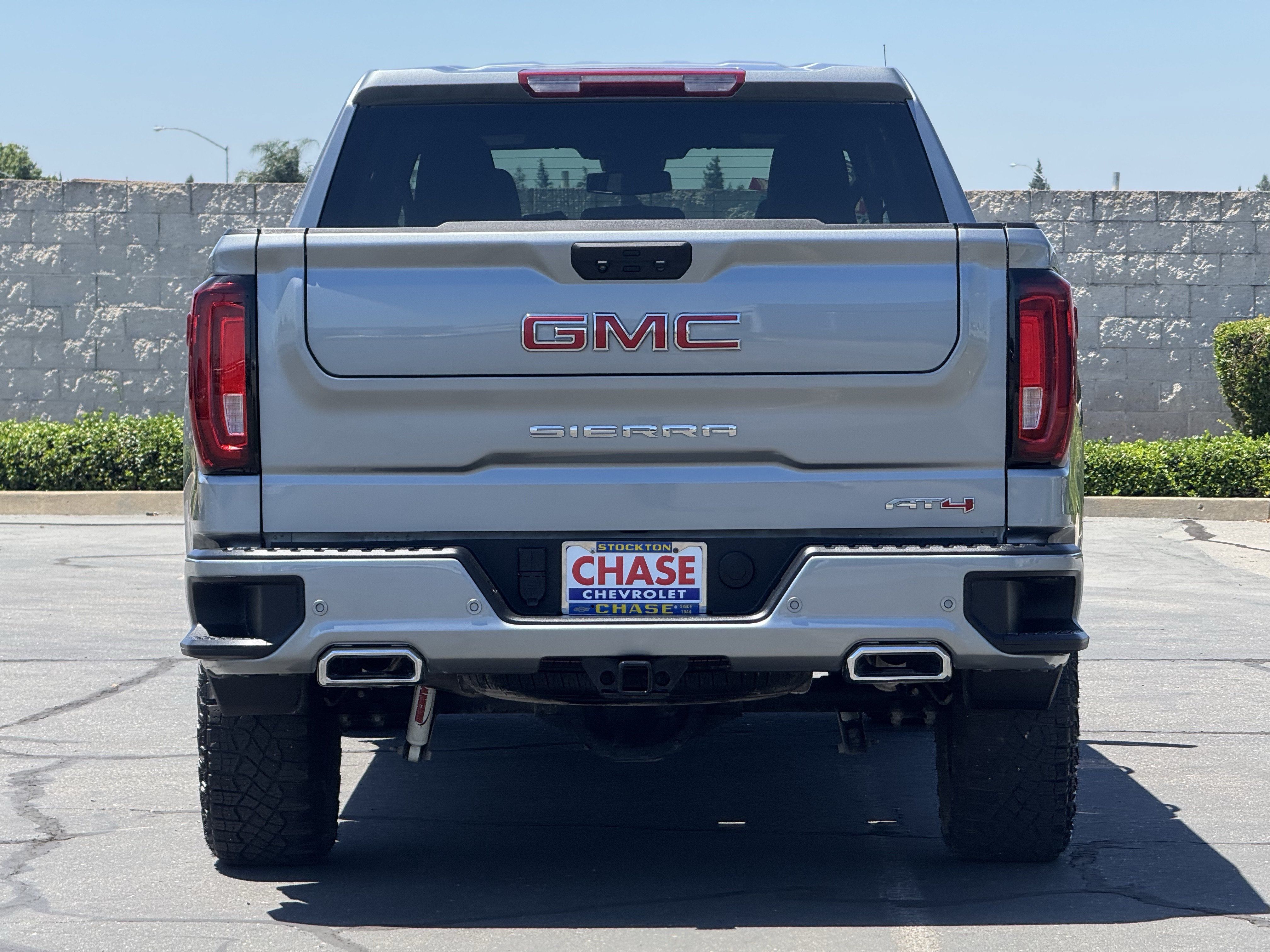 Certified 2025 GMC Sierra 1500 AT4 AWD/4WD image 6