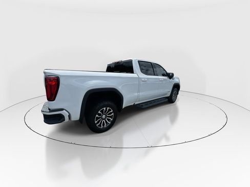Used 2022 GMC Sierra 1500 AT4 w/ Technology Package AWD/4WD image 8