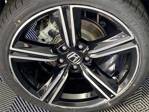 Used 2023 Honda Accord Sport image 29