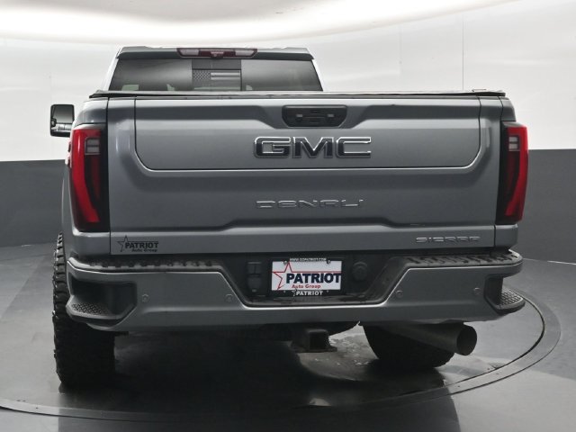 Used 2024 GMC Sierra 2500 Denali Ultimate w/ Max Trailering Package AWD/4WD image 3