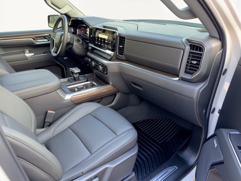 New 2026 Chevrolet Silverado 1500 RST w/ Convenience Package II AWD/4WD image 30