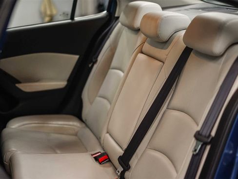 Used 2017 MAZDA MAZDA3 Grand Touring w/ Premium Equipment Package image 18