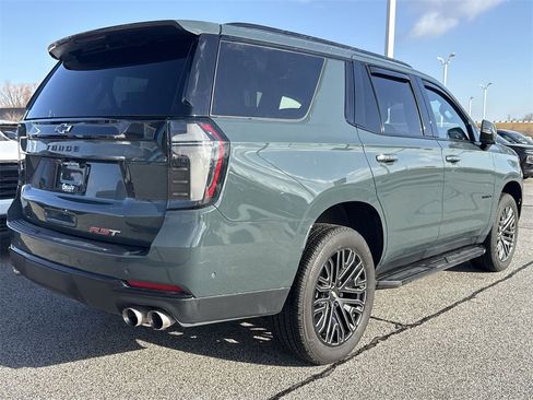 Used 2026 Chevrolet Tahoe RST w/ Comfort Package image 8