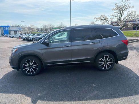 Used 2020 Honda Pilot Touring image 6