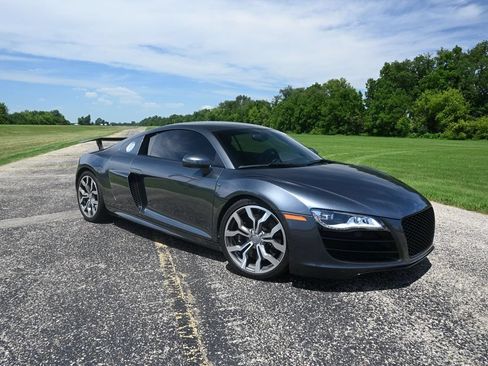 Used 2011 Audi R8 V10 AWD/4WD image 10