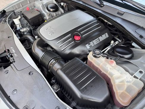 Used 2019 Dodge Charger R/T w/ Blacktop Package image 43